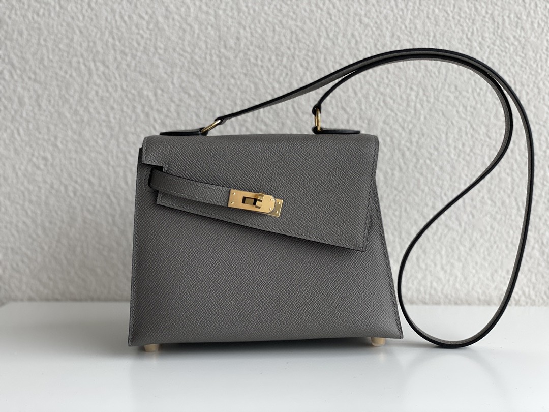 116030_P_16781060233478.jpg