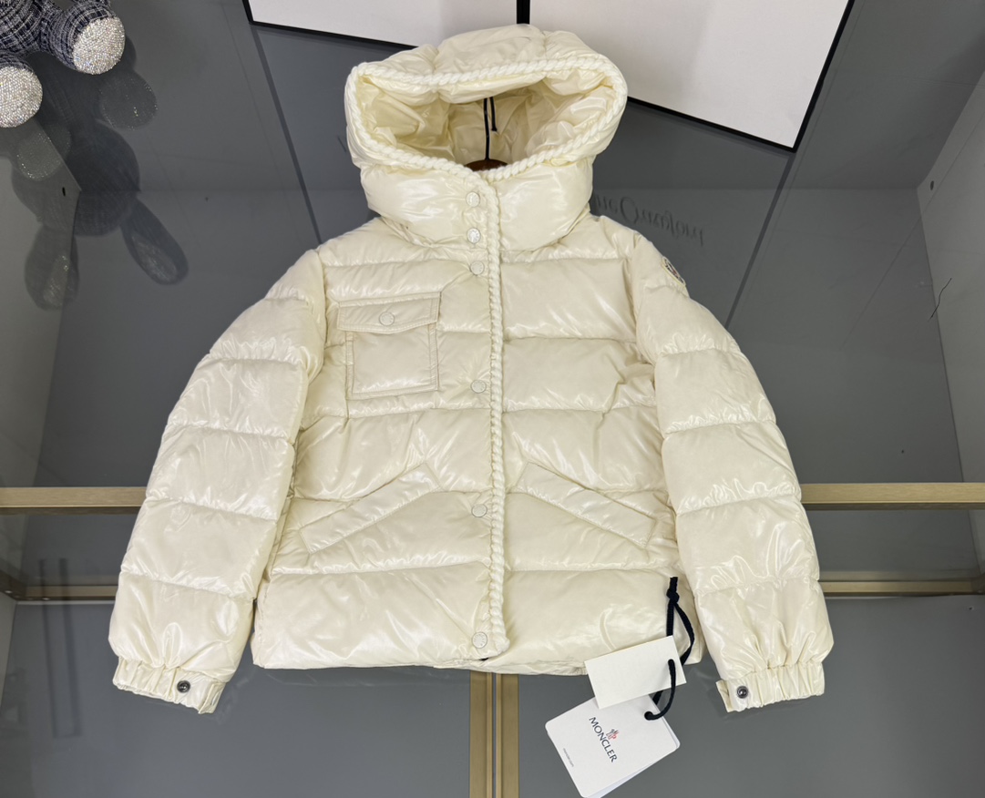 1759978464306-3.jpg