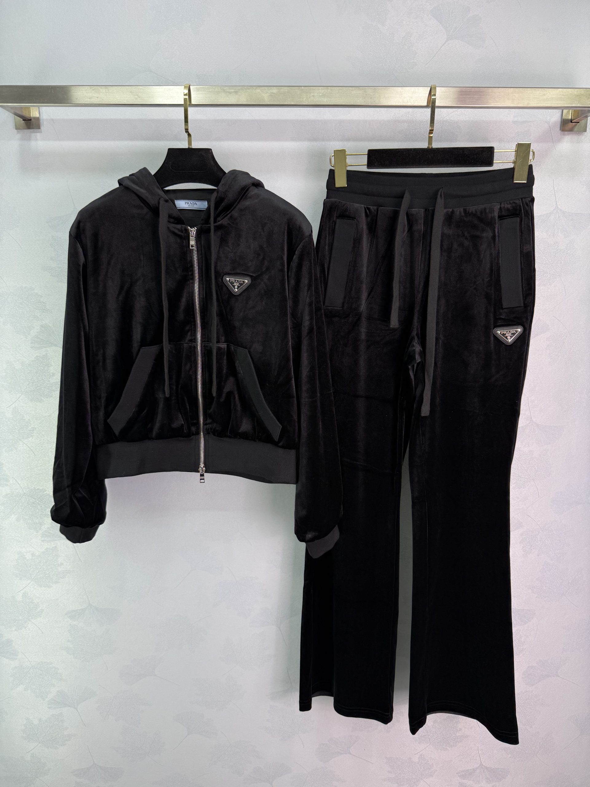 1760413725620-scaled-1.jpg