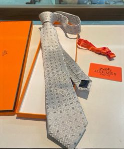 2026 エルメス シルクTie ネクタイ 誕生日 ギフト 260ZZJ70-HE031