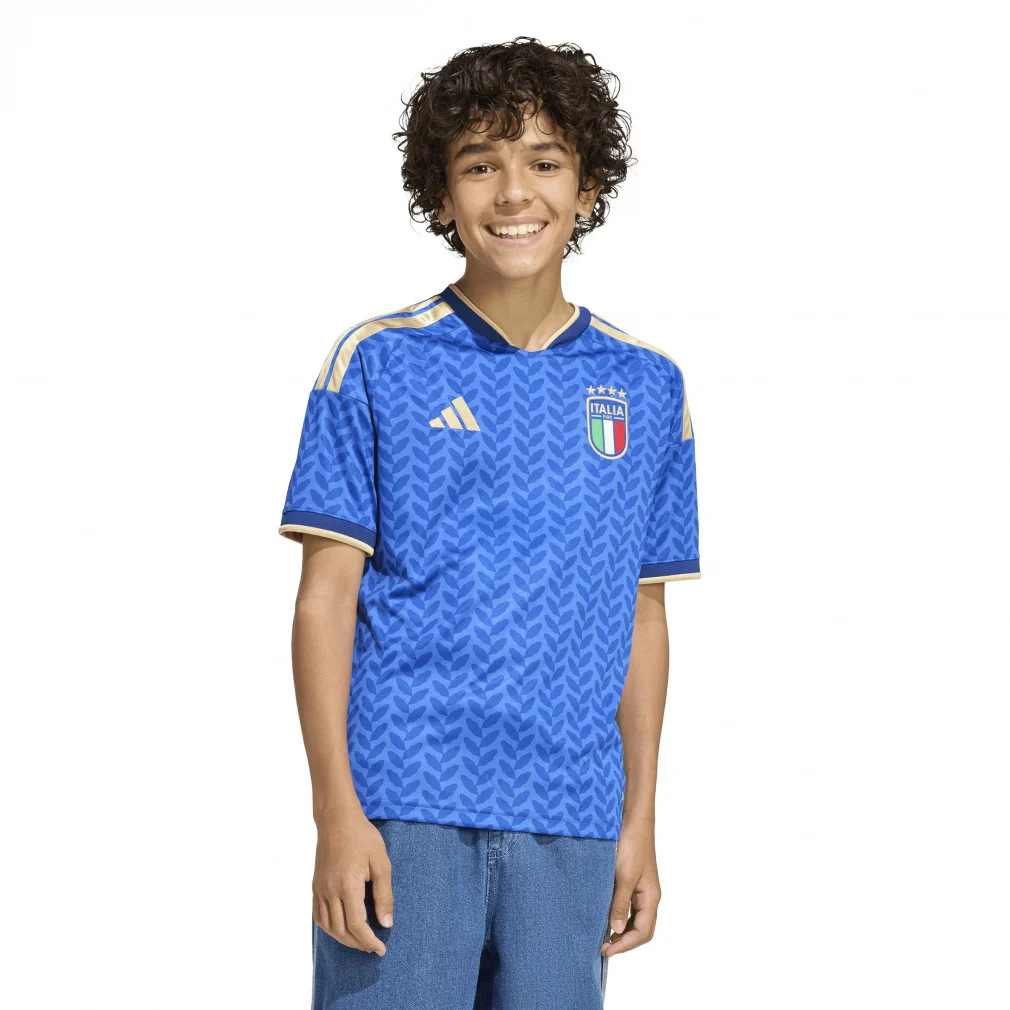 8310151046-0001_4900_LL.webp