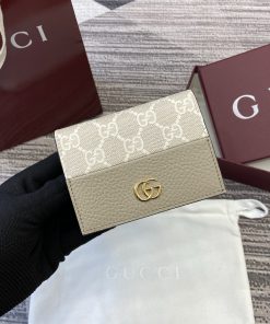 コピー通販グッチ 財布?コインケース 名刺入れ 財布激安 2606DHJ190-841358-1
