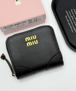 ミュウミュウ  財布 コインケース 名刺入れ Wallet コピー通販激安2606SZMJP80-V07
