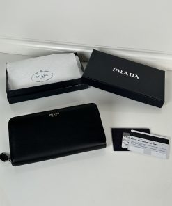 プラダ 財布 コインケース 名刺入れ Wallet コピー通販激安 2606WLJ000-1ML506