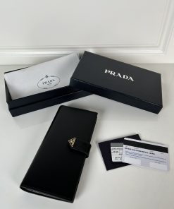 プラダ 財布 コインケース 名刺入れ Wallet コピー通販激安 2606WLJ000-1MV025