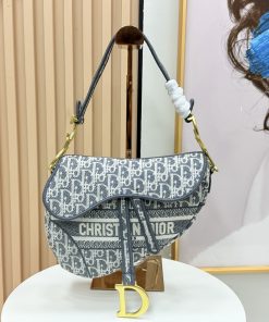 クリスチャンディオール新作 2WAY 手提げ袋 Saddle bag 26016YTJ000-9930-017