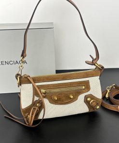 26新品 バレンシアガ 鞄 カバン 手提げ袋 バッグ Pouch 2606llJ0270-1197