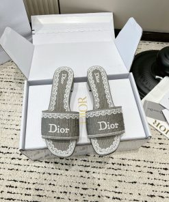 2026靴通販 クリスチャンディオール シューズ サンダル ミュール 女着 2607JTJ320-DI0993