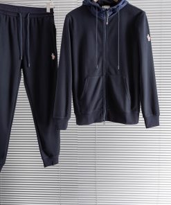 26SS秋冬暖か服 モンクレール 上下服 セットアップ 2610WSLJ470-MO079